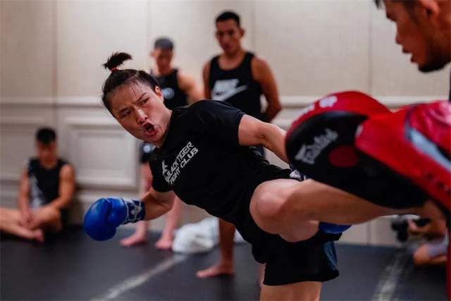 久久婷婷成人综合色