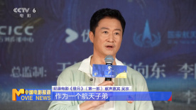 男生撒尿视频